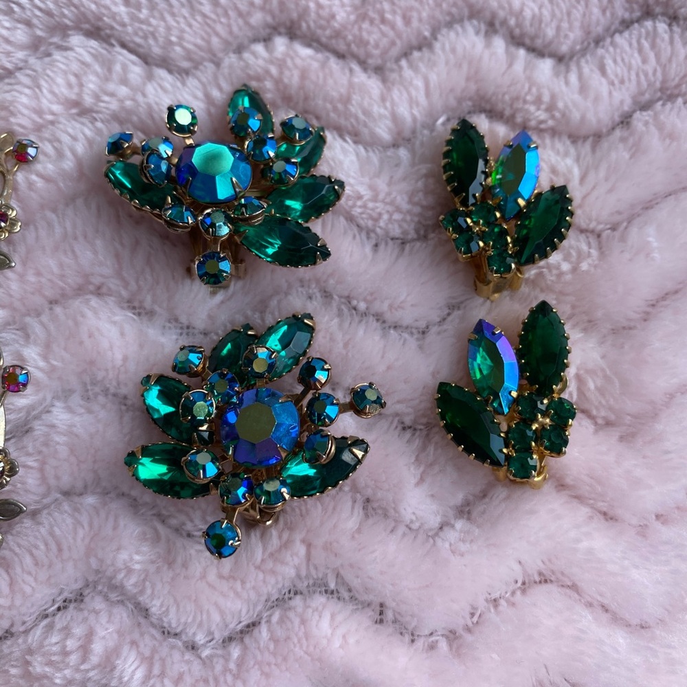 Vintage Clip Earring Lot - Picture 8 of 15